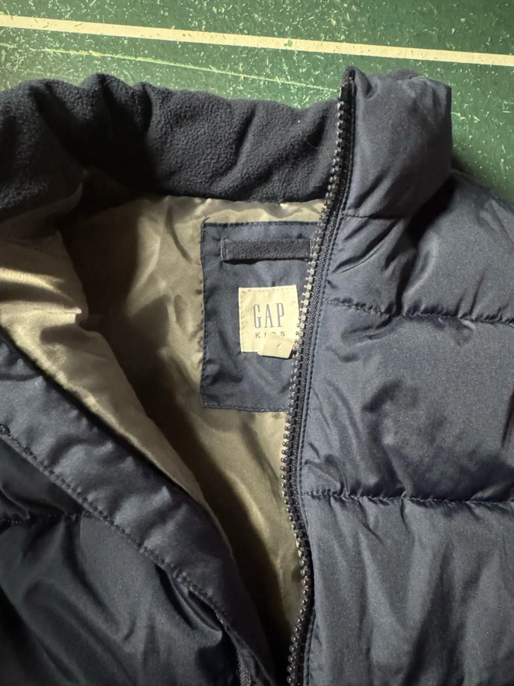 Kids GAP Navy Quilted Puffer Vest - Size S (6/7) - NWOT